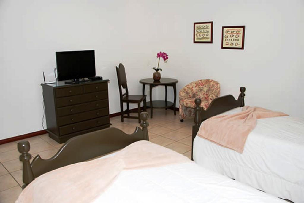 Spa Medico Sao Pedro โซโรกาบา ภายนอก รูปภาพ